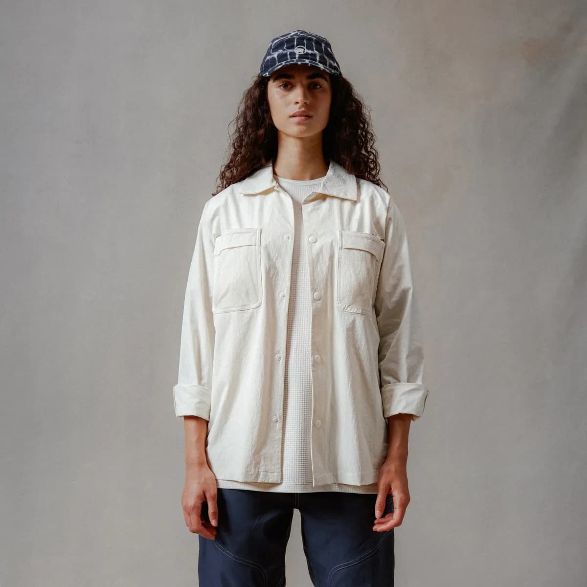 Endura Unisex Corner Adventure Shirt - Whisper White