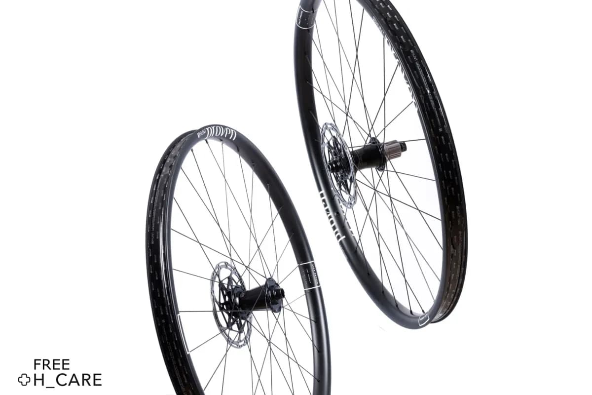 HUNT Proven Carbon Race XC MTB 29 Single Wheel